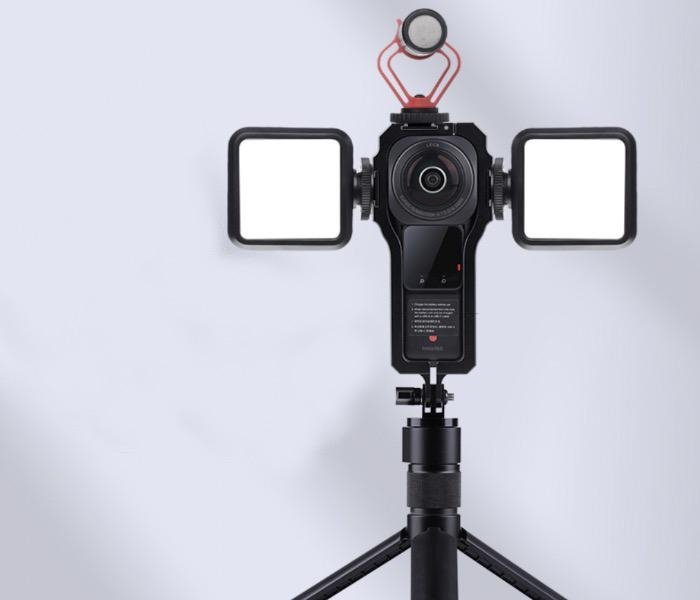 Rám pro připojení dalšího příslušenství na kameru Insta360 ONE RS 1-Inch 360 se světly