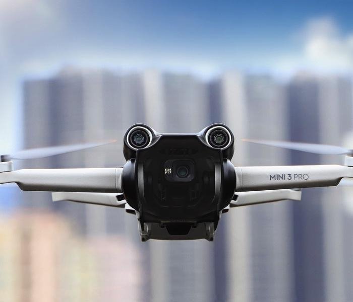 Černá sluneční clona na dron DJI Mini 3 Pro v praxi