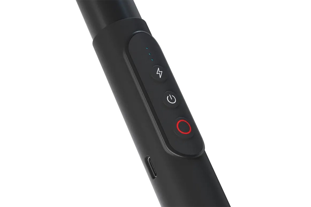 Neviditelná selfie tyč s ovládáním na kameru Insta360 detail