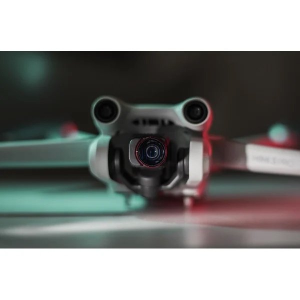 Freewell sada dvou efektních filtrů na dron DJI Mini 3 - nasazený