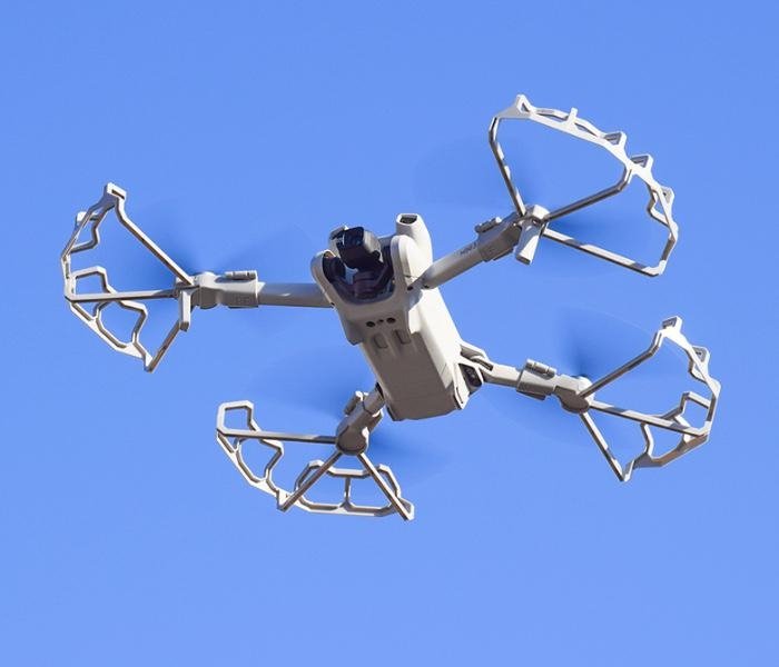 Ochranné oblouky na dron DJI Mini 3 v praxi