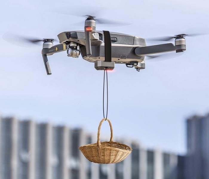 Univerzální Air Dropping system na dron ze strany