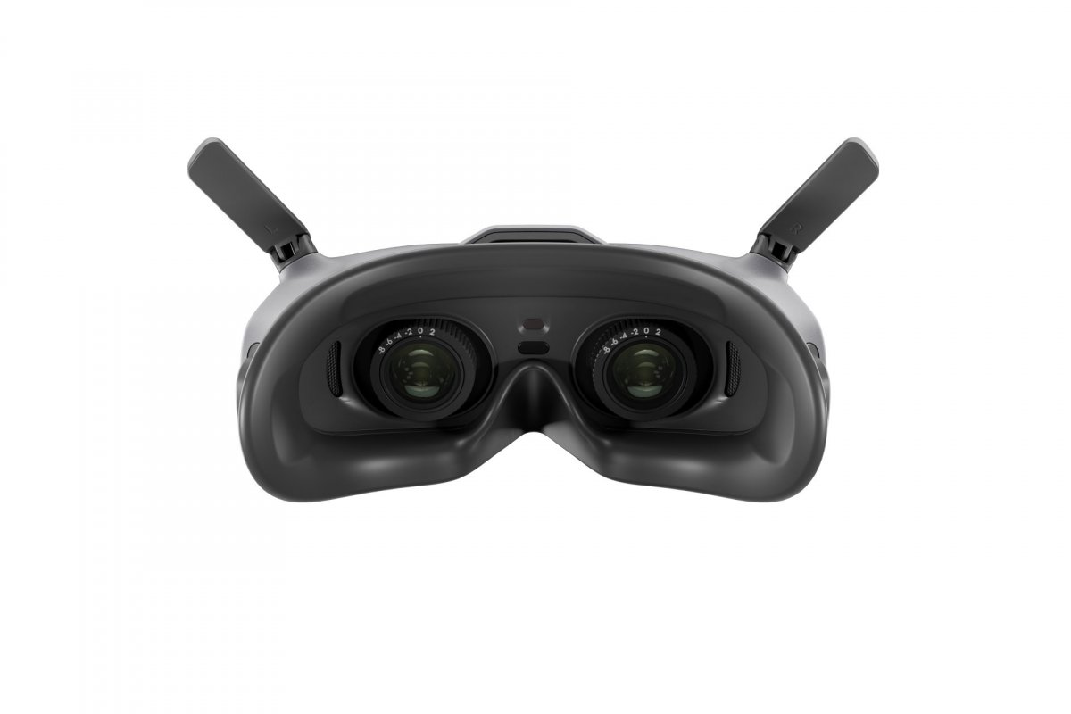 DJI FPV Goggles 2 k závodnímu dronu + DJI RC Motion 2 vnitřek