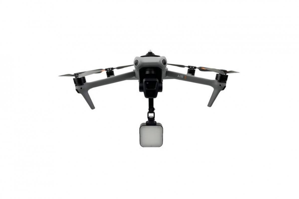 Horní a spodní adaptér na akční kameru na dron DJI Air 3 Led světlem