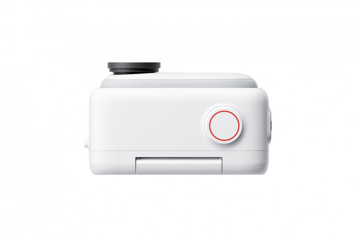 Mini kamera Insta360 GO 3 - 32GB nabíječka shora