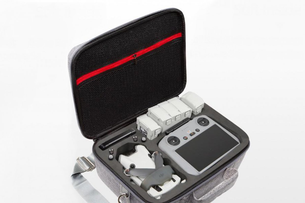 Šedé nylonové pouzdro na dron DJI Mini 4 Pro vnitřek ze strany