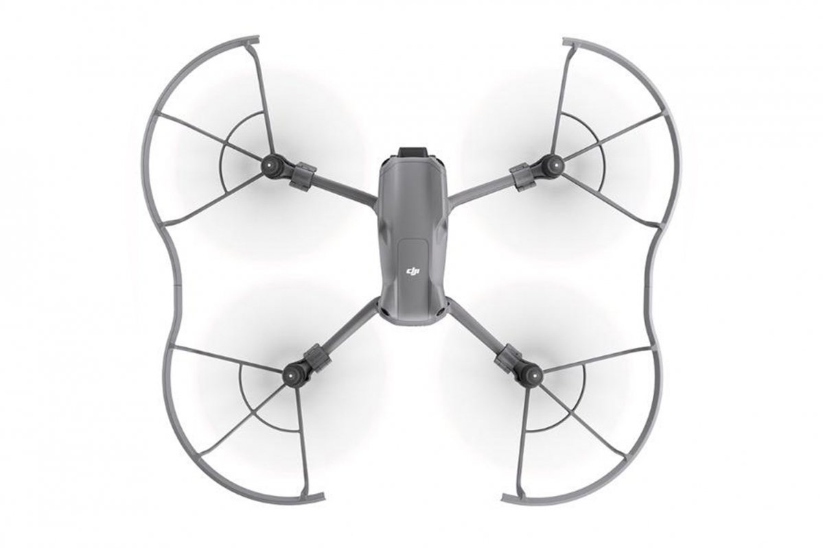 Ochranné oblouky na dron DJI Air 3 nasazené