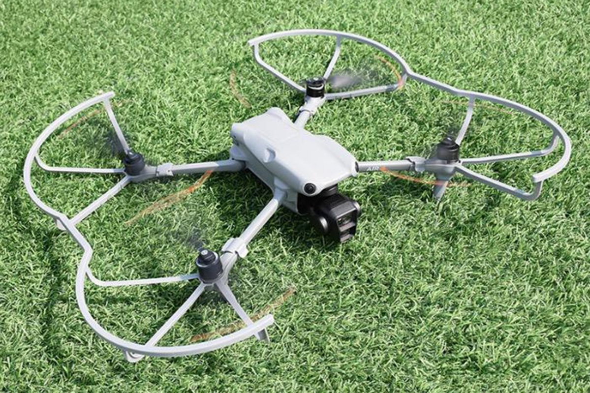 Ochranné oblouky na dron DJI Air 3 v praxi