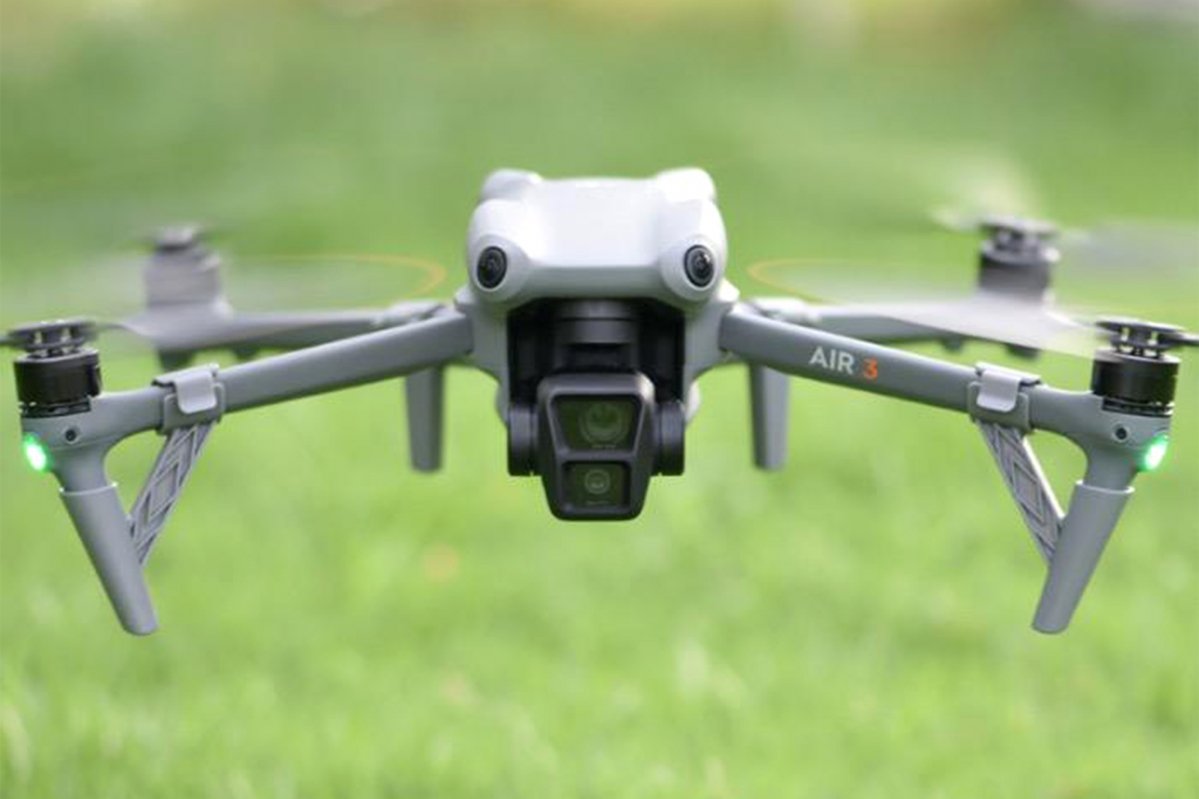 Zvýšený přistávací podvozek na dron DJI Air 3 nasazené