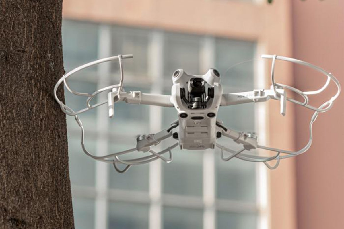Ochranné oblouky na dron DJI Mini 4 Pro zepředu