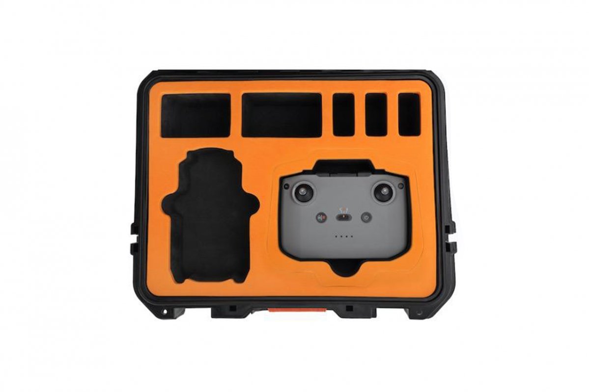 Černý voděodolný kufr na dron DJI Mini 4 Pro vnitřek shora