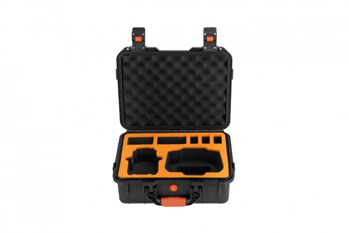 Černý voděodolný kufr na dron DJI Mini 4 Pro uvnitř