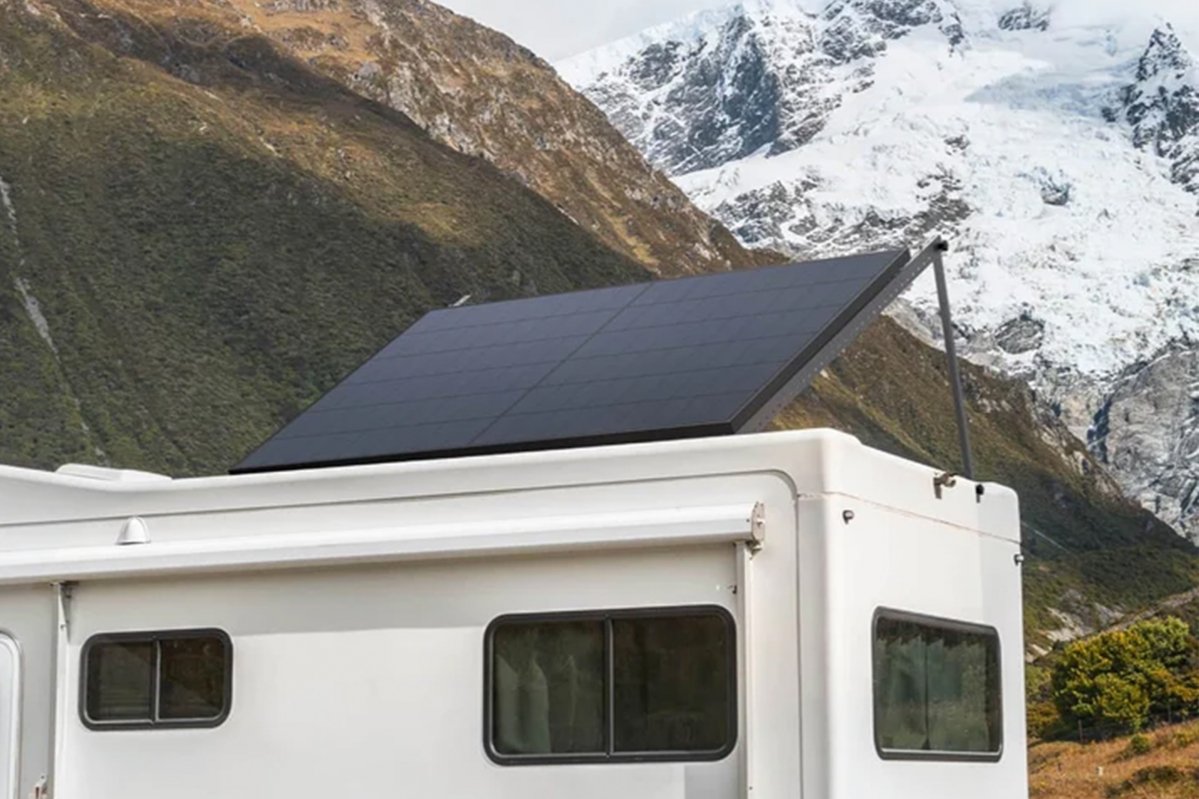 EcoFlow sada dvou rigidních solárních panelů 400W vč. sady pro uchycení v praxi
