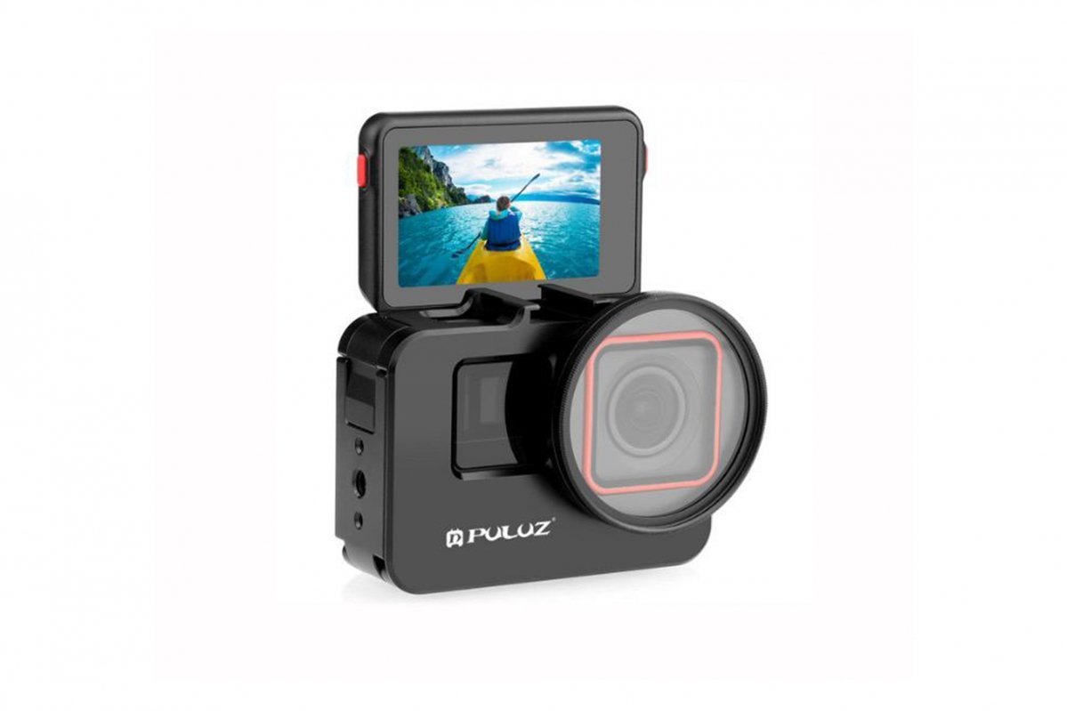 Ochranný rám s UV filtrem na kameru Insta360 Ace Pro nasazený