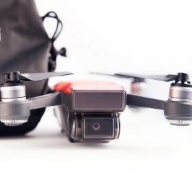Adam FLEET ochranná taška s krytem kamery pro dron DJI Spark nasazený kryt