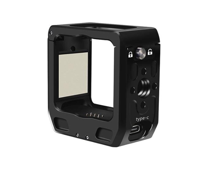 $images[0]->getAlt($mutation)}