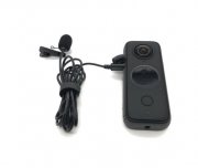 Přídavný mikrofon ke kameře Insta360 ONE X2 shora